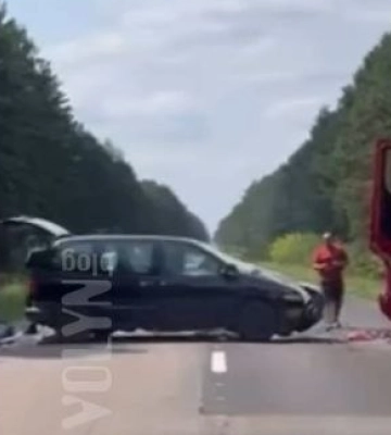 На Волині зіткнулися бензовоз і легковик: водій загинув на місці (оновлено)