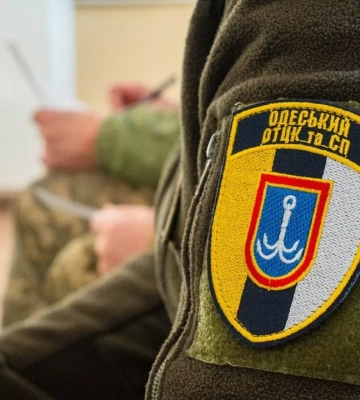 В Одессе неизвестный открыл огонь по военнослужащим ТЦК, есть раненые, – СМИ