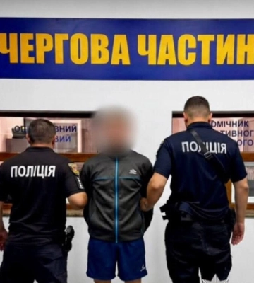 В Одессе мужчина открыл стрельбу по сотрудникам ТЦК: четверо раненых