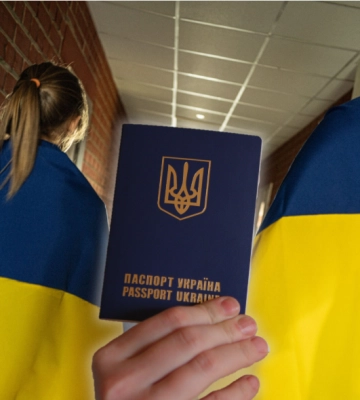 «Боялась, что не пропустят через границу»: история 22-летней девушки из оккупации и о том, как жителям Мелитополя вернуться в Украину без паспорта