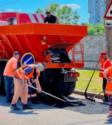 На проспекті Миру завершили ремонт аварійної ділянки дороги