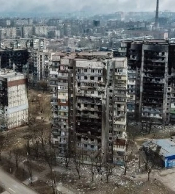 Окупований Маріуполь майже повністю залишився без світла, води та зв’язку, - міськрада