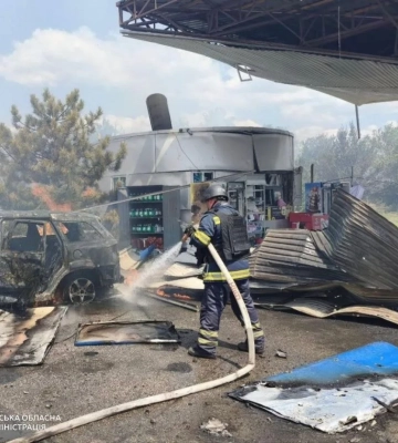 Троє людей загинули внаслідок удару російського БпЛА по АЗС на Дніпропетровщині