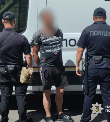 На Одещині військовослужбовцю повідомили про підозру в хуліганстві: він кинув гранату у бік підлітків поблизу навчального закладу