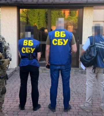 CБУ заявила про затримання заступника голови Хмельницької ОВА, який отримував «відкати» за ремонти доріг