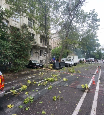 Вибухи в Одесі 21 липня: ворог атакував центр міста, є поранені — ОНОВЛЮЄТЬСЯ