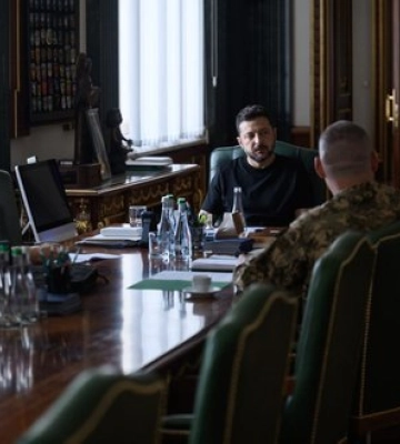 Готуємося до різних варіантів розвитку подій на Чернігівсько-Київському напрямку, - Зеленський
