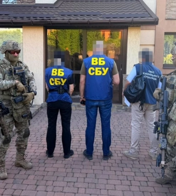 Заступник голови Хмельницької ОВА погорів на хабарі в 1,1 млн грн