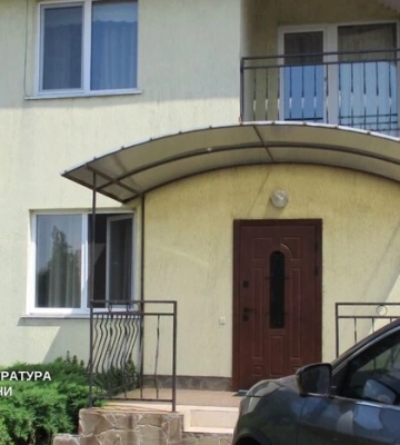 Умисне недекларування будинку: оголошено підозру ексзаступнику керівника Київського СІЗО