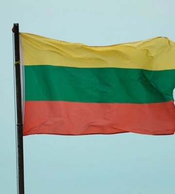 Литва вимагатиме від РФ компенсацію за посольство у Києві