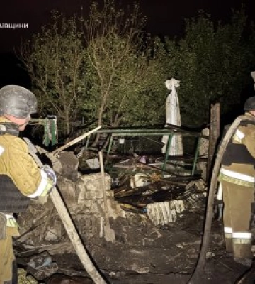 У Миколаєві внаслідок ворожого обстрілу загинула жінка, ще семеро людей травмовані