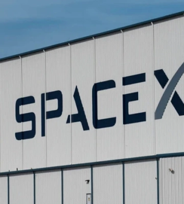 SpaceX втратила половину вартості: інвестори готують незручні питання Маску