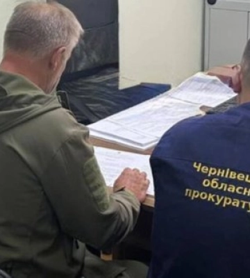 На Буковині викрили контрабанду сигарет на 4,4 млн. грн: 105 тисяч пачок сховали в газовій цистерні. ФОТОрепортаж