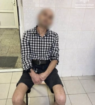 У центрі Ужгорода затримали агресивного дебошира під дією наркотиків: деталі від патрульних
