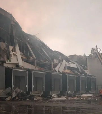 У Києві одна людина загинула, ще десятки постраждали: фото та відео з наслідками атаки