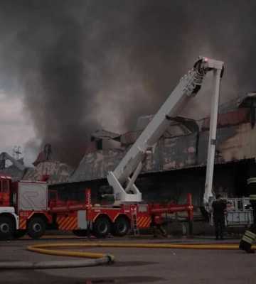 Всі пожежі після ворожої атаки на Київ локалізовано, ліквідація наслідків триває 