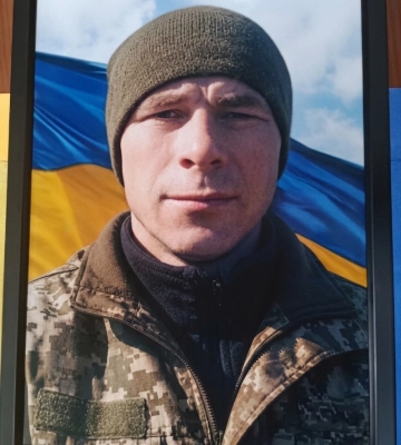 «Не знаю куди. По можливості напишу…» Майже рік родина чекала на штурмовика з Волині, який повернувся «на щиті»