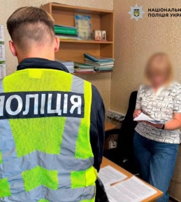У Києві посадовицю КП «ШЕУ Дарницького району» підозрюють у розтраті державних коштів