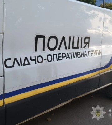 В Одесі 12-річна дівчинка вистрибнула з балкона багатоповерхівки