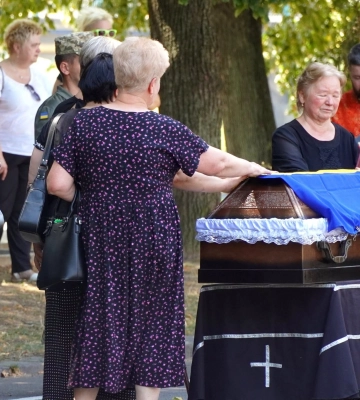 Із полеглим 50-річним воїном Володимиром Йорданом попрощалися в Ужгороді