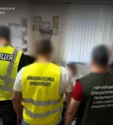 Посадовців двох ТЦК підозрюють у понад 120 фіктивних мобілізаціях у реєстрі «Оберіг»
