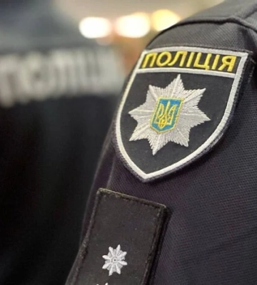 На Бориспільщині троє чоловіків зґвалтували 21-річну дівчину: підозрюваних затримано