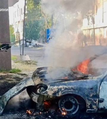 Росіяни атакували дві цивільні автівки у Херсоні
