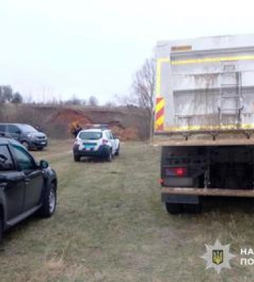 На Полтавщині судитимуть посадовця за незаконний видобуток піску на понад 8,2 млн грн