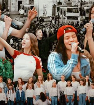 В центре Львова прошел масштабный музыкальный флешмоб: хиты Кузьмы Скрябина зазвучали по-новому