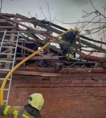 Головне за ніч та ранок п’ятниці, 7 серпня: удар по ринку на Сумщині, понад 230 боєзіткнень, пожежа на Wildberries Єкатеринбургу