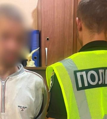 Одессита будут судить за надругательство над флагом Украины
