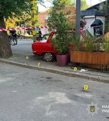 Криворізькі поліцейські затримали чоловіка, який вчинив стрілянину у місті
