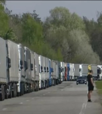 Блокування портів спровокувало колапс на сухопутних пунктах пропуску: де найбільші черги. ІНФОГРАФІКА