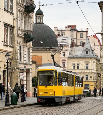 У Львові тимчасово не курсує частина трамваїв і тролейбусів
