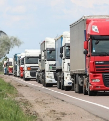 У Києві знімуть обмеження на рух вантажівок під час комендантської години