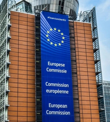 Україна просить Єврокомісію виділити EUR220 млн для підтримки аграріїв через блокаду портів