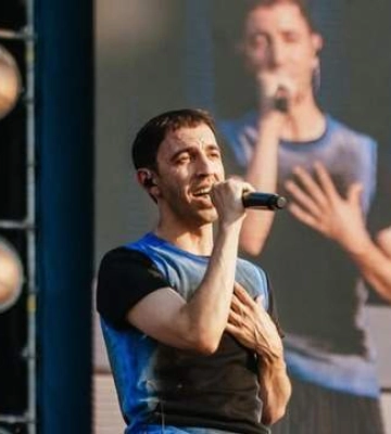 Прямо на концерте IVAN LIULENOV: во Львове мужчина сделал предложение любимой и не сдержал слез