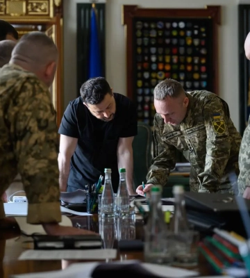 Найбільше уваги на фронті Костянтинівці і Слов&amp;apos;янську, визначено план активних заходів - Зеленський