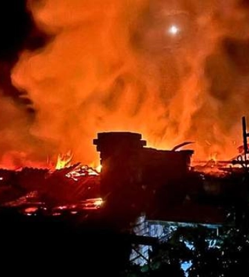 Масована атака дронів на Дніпропетровщину: ворог вдарив по шести районах, є поранений