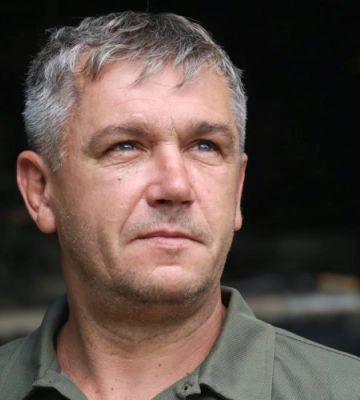 Після важкого поранення знову пішов на фронт: історія водія «Сталевої Сотки» з Волині