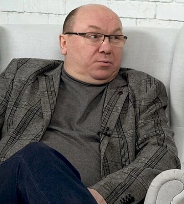 ЛЕОНЕНКО: «Он зарабатывает 1,5 миллиона и не знает, что делать с мячом»