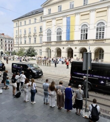 Олександр Ворокосов, Павло Толопка, Олег Нос, Сергій Лісіцин, Марʼян Бегей, Олег Заяць. 8 серпня Львів прощається зі Захисниками