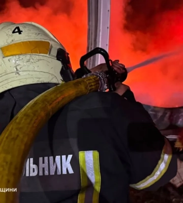 Повреждены склады с зерном в Днепропетровской области: атака затронула шесть районов. ФОТО