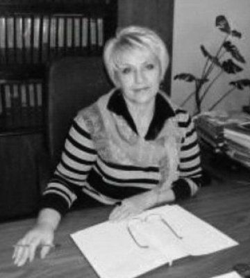 Удар БПЛА по Пуховке: погибла директор киевского лицея Галина Кучер, ее муж и внук. ФОТО