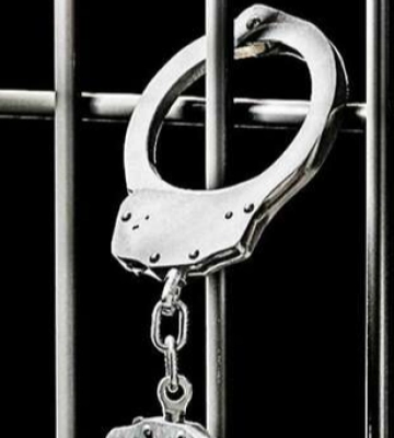 На Волині судили чоловіка, який через ревнощі до смерті побив знайомого і возив його у багажнику