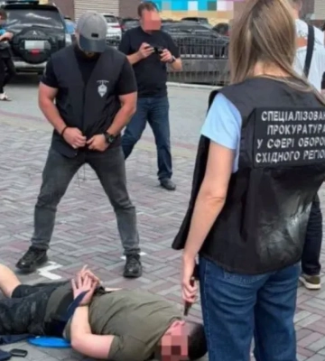Офицера Национальной гвардии задержали в Харькове за схему с выездом за границу