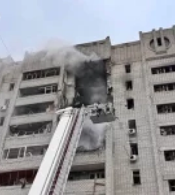 Прокуратура фіксує наслідки ракетного удару рф по Салтівському району Харкова