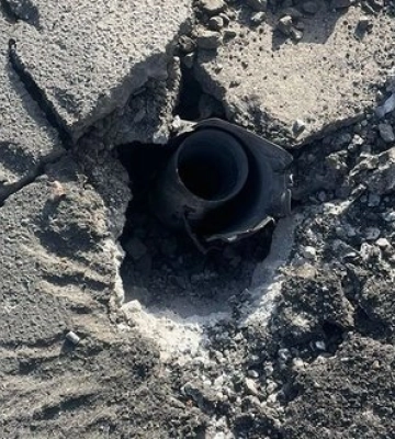 Дрон влучив біля магазину на Чернігівщині: є поранені, одна людина перебуває у важкому стані