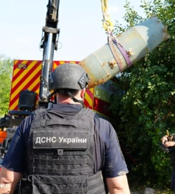 У Запоріжжі сапери ДСНС знищили російську 500-кілограмову авіабомбу
