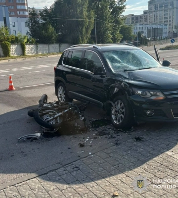 У Львові карколомна ДТП забрала життя 18-річного мотоцикліста. ФОТО